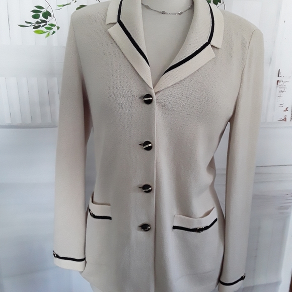 St. John Jackets & Blazers - St. John Jacket Blazer Cream Black Trim